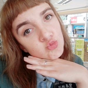 Meet your Posher, Joy